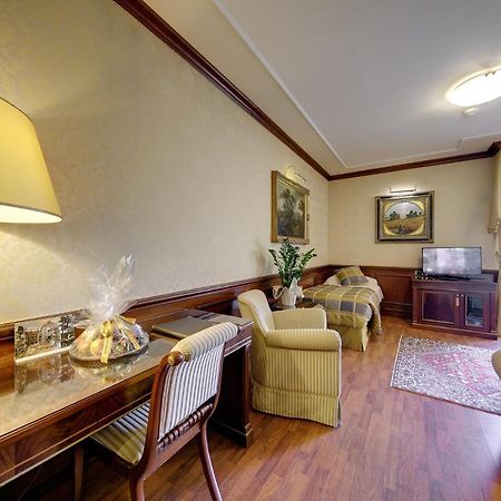 Hotel Splendid Baveno Esterno foto